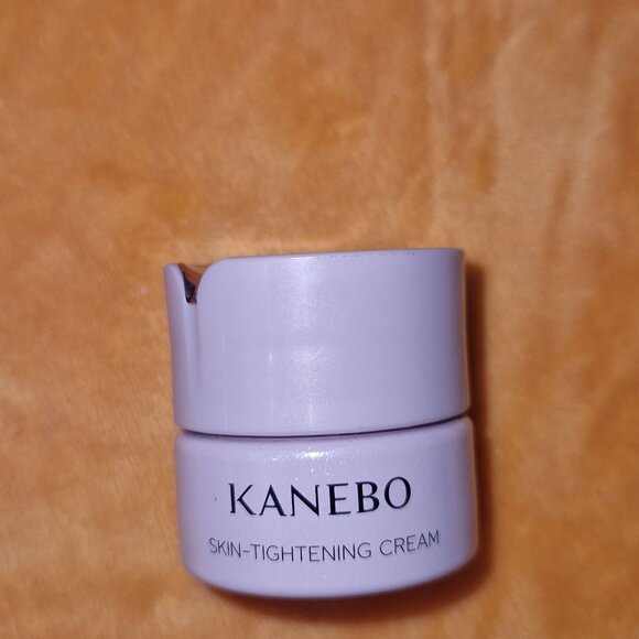 Kanebo skin tightening cream next unboxed - Picture 1 of 5